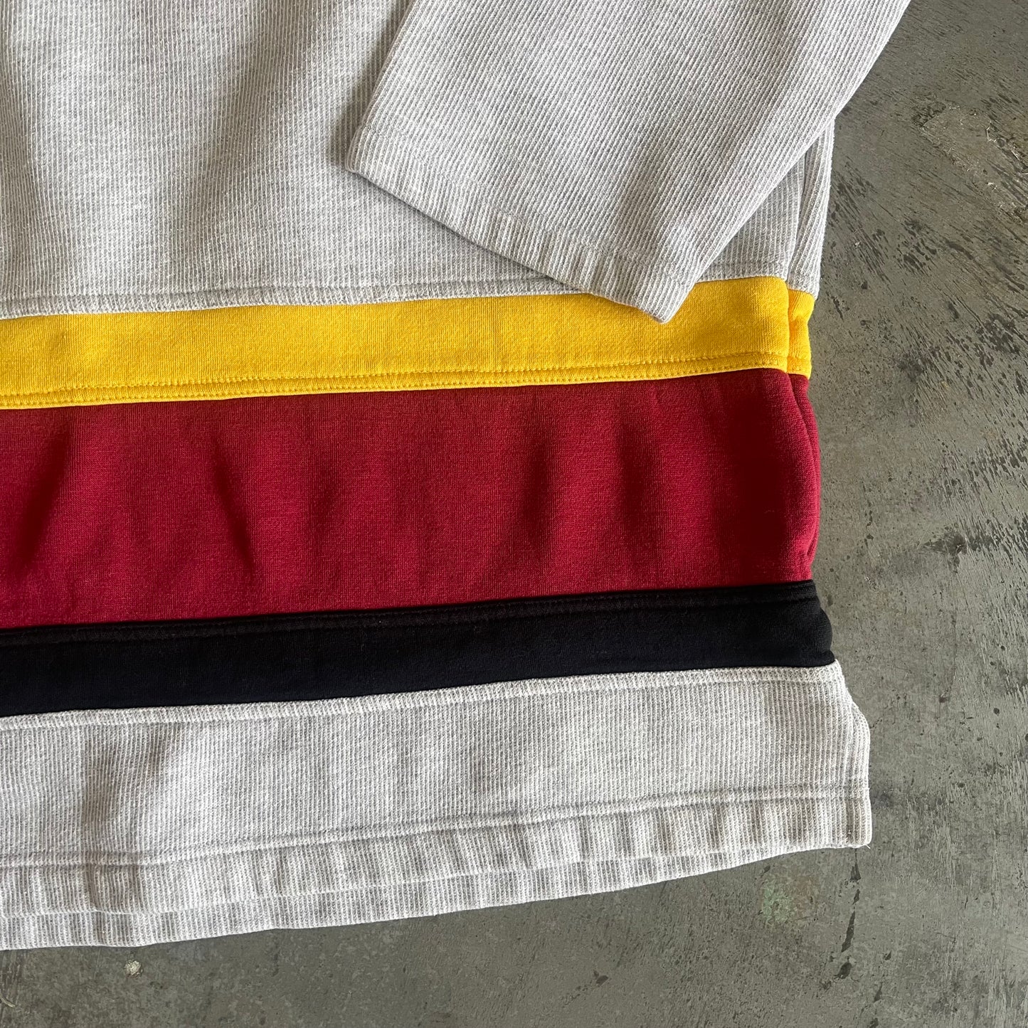 FSU Seminoles V-Neck Sweatshirt