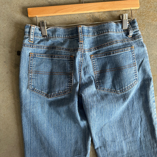 Low Rise Blue Threads Jeans - 28x28