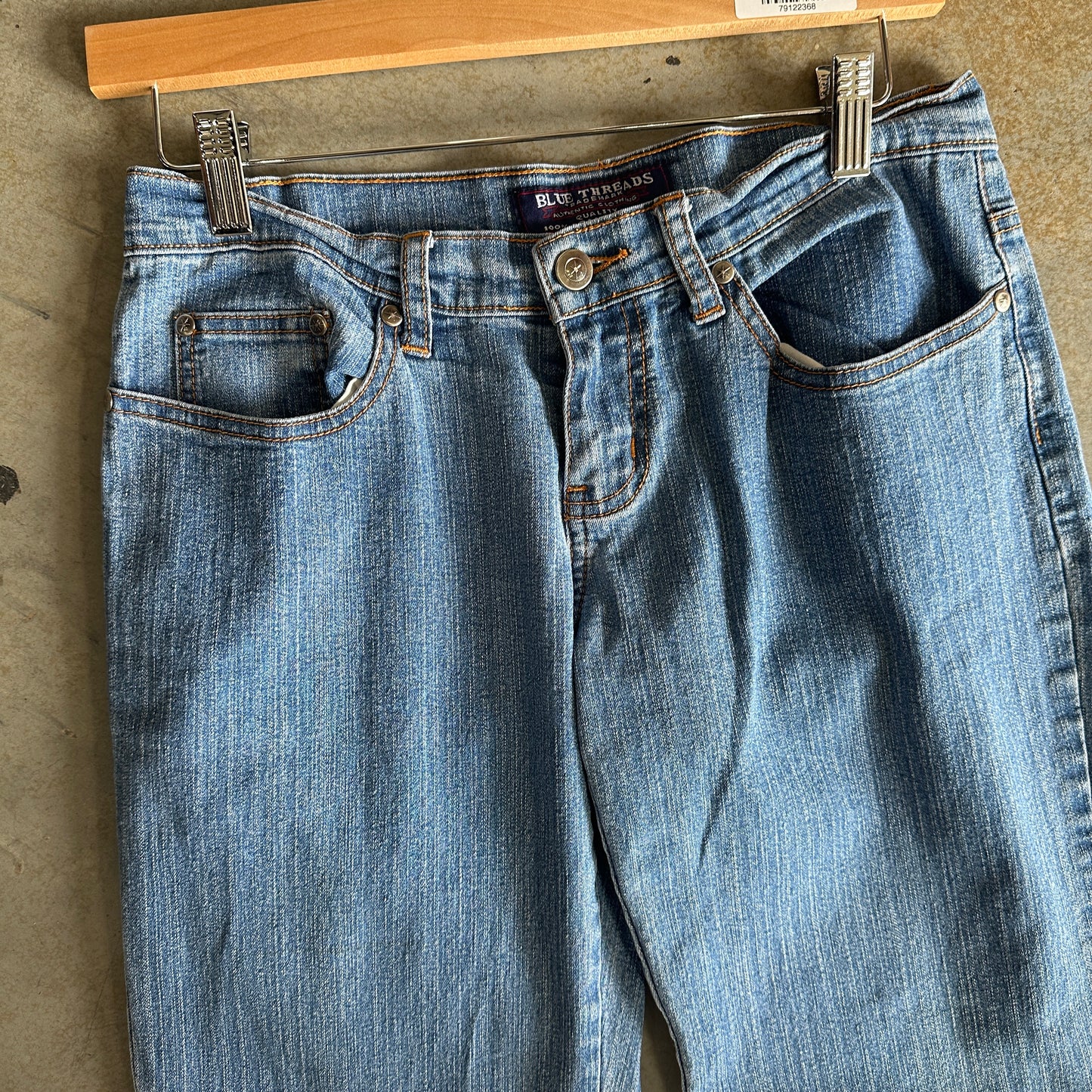 Low Rise Blue Threads Jeans - 28x28