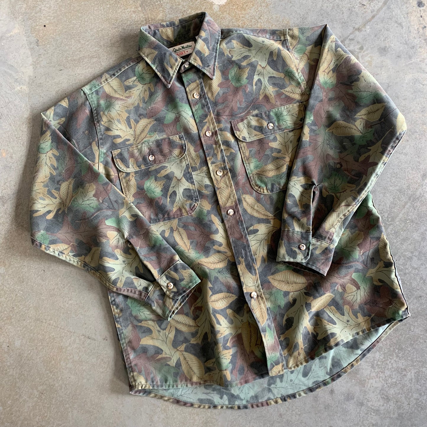 GM Camo Button Up