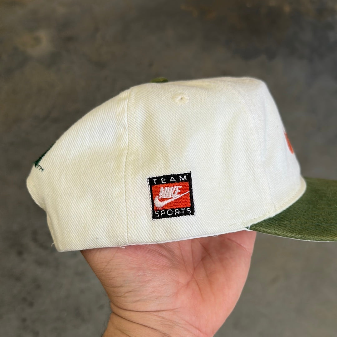 Load image into Gallery viewer, Miami Hurricanes Nike Hat
