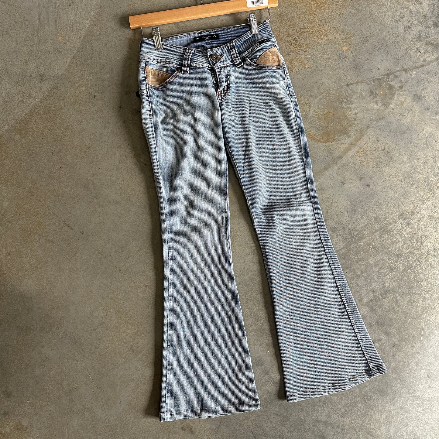 Low Rise Nasa Jeans - 22x27