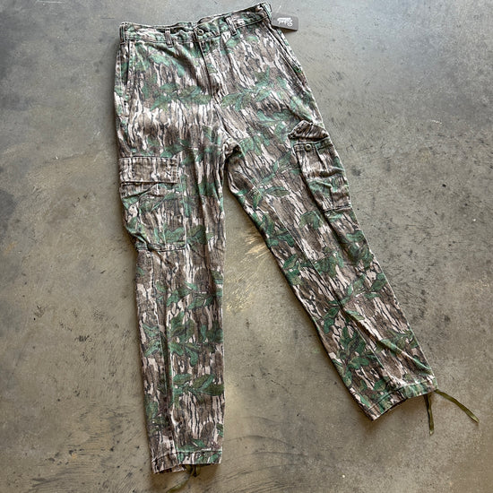 Camo Cargo Pants - 32x28