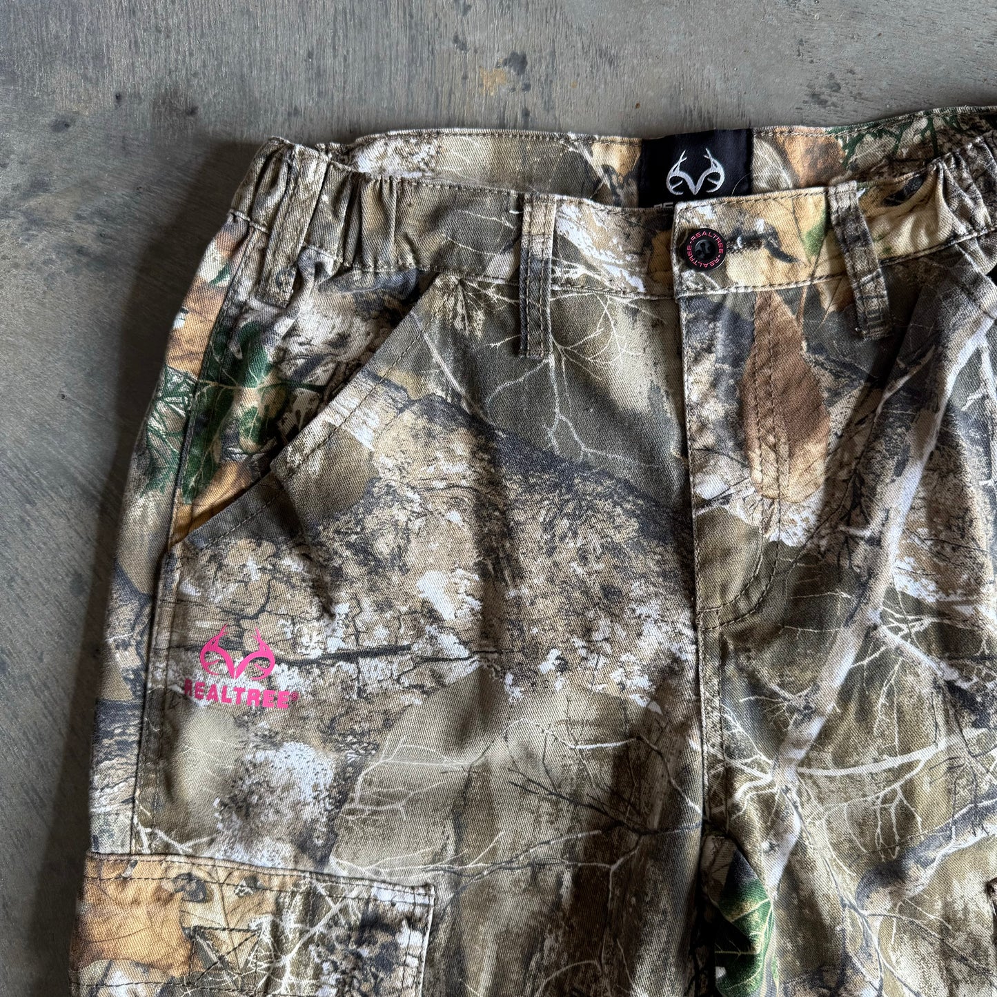 Real Tree Camo Stretch Cargos - 26x30