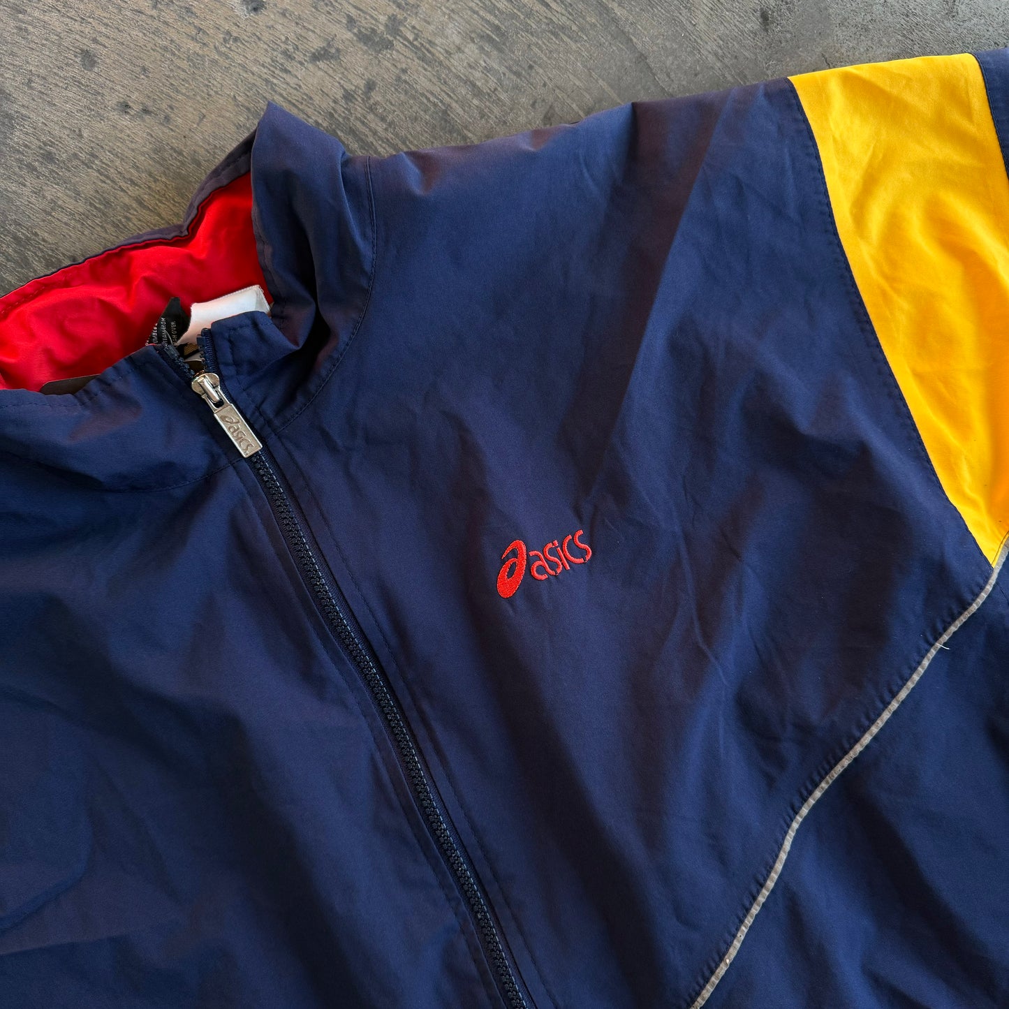 Asics Windbreaker