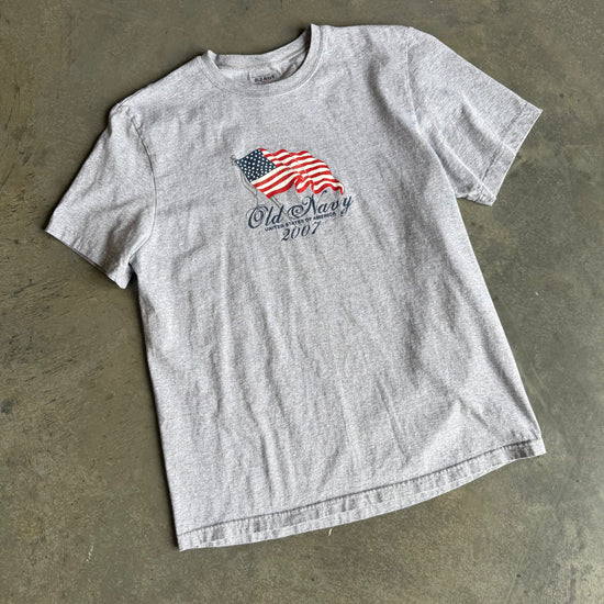 2007 Old Navy Flag Shirt