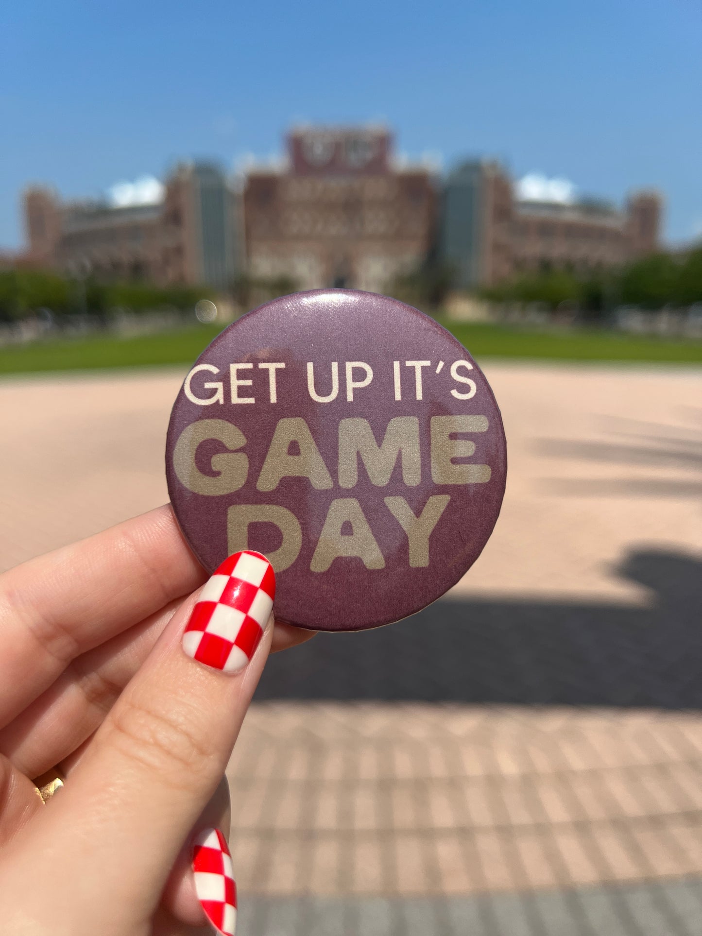 Load image into Gallery viewer, Get Up It&amp;#39;s Gameday Button (AXN)
