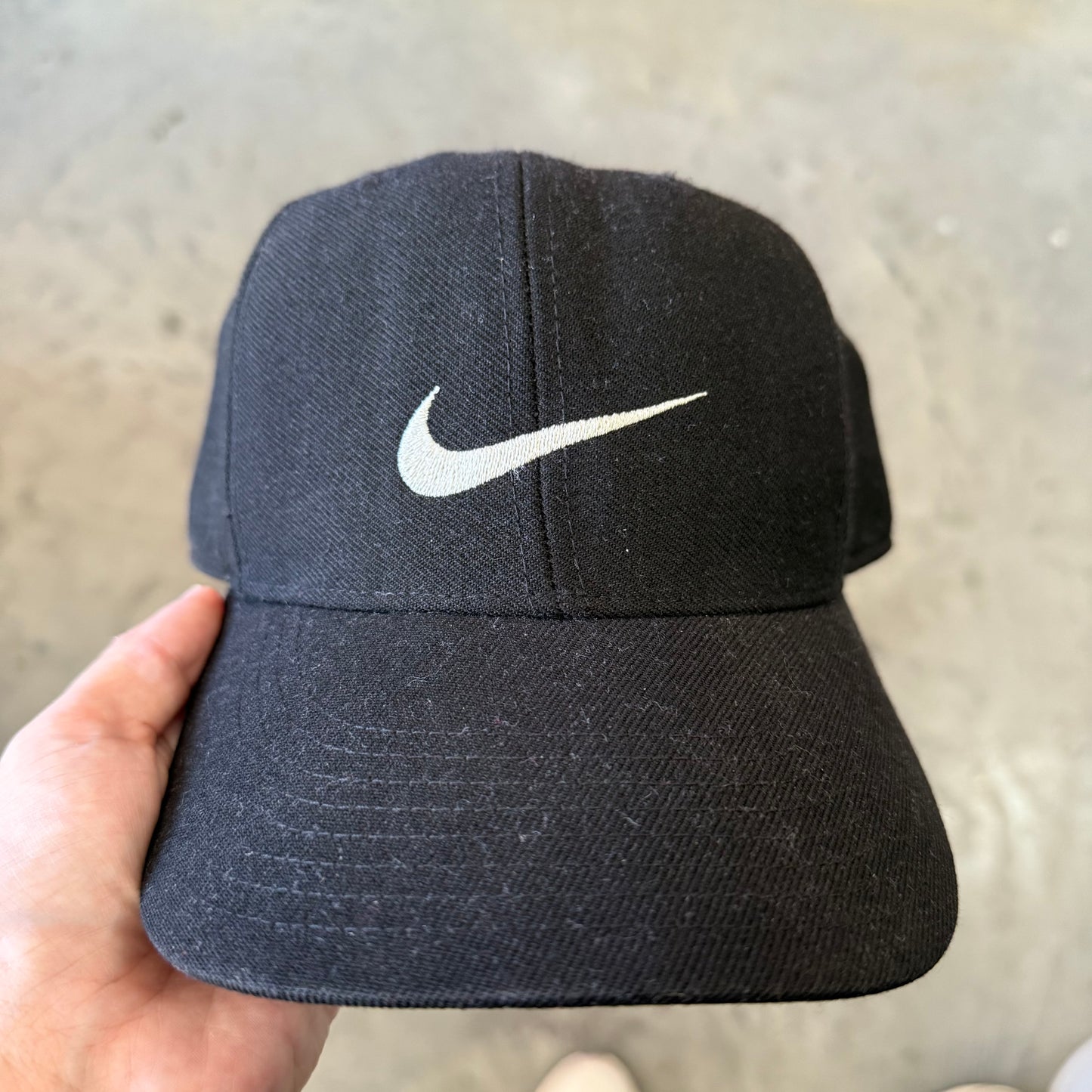 Black Nike Fitted Hat - 7-1/8