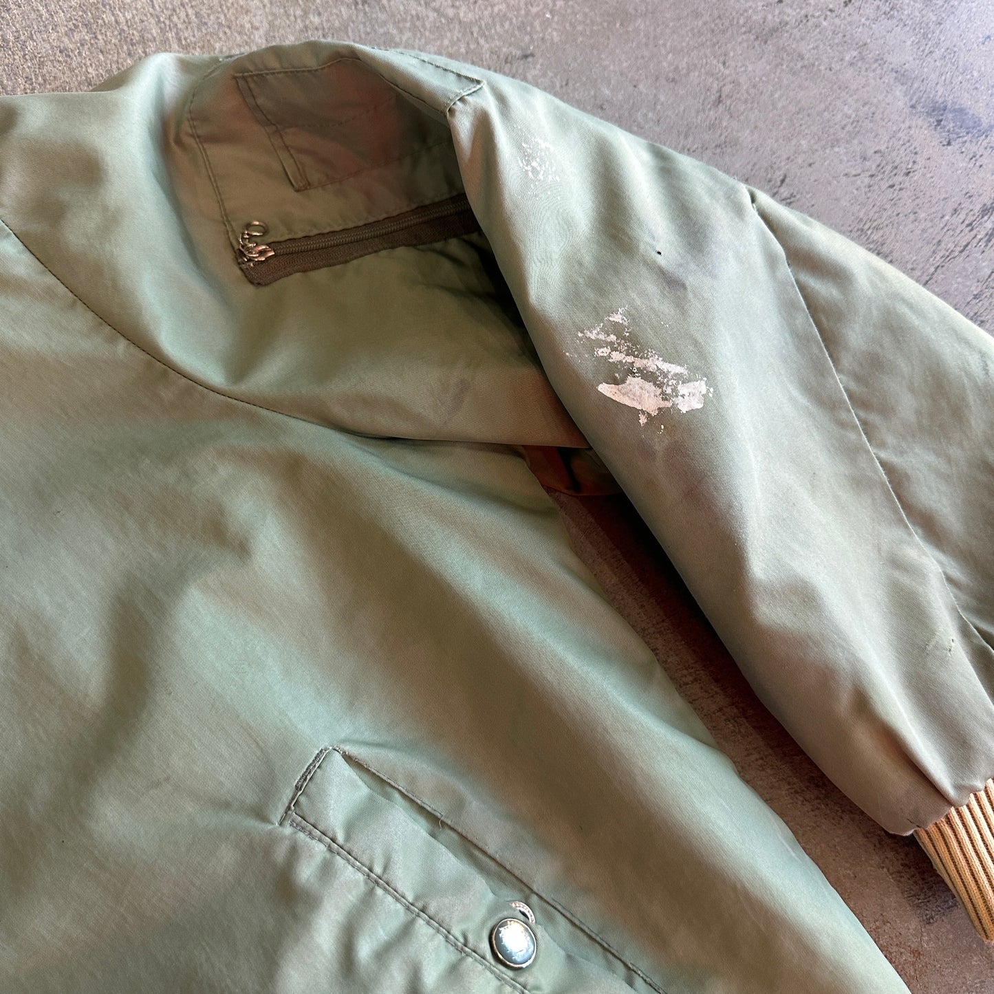Load image into Gallery viewer, Green Military Flight Jacket - M
